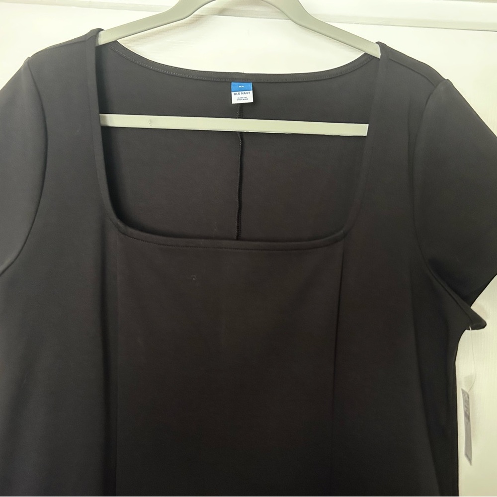 Old Navy Scoop Neck Women's Black Dress
